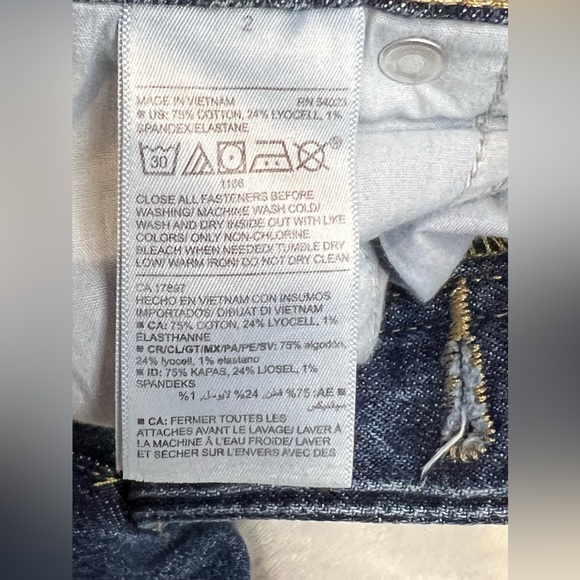 ✨3 for $10✨ OLD NAVY High Rise Slouchy Straight Secret-Slim Pockets Size 2 - Picture 14 of 14